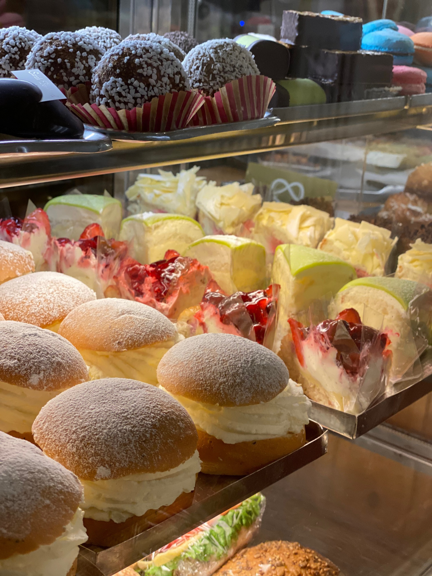 スウェーデンの焼菓子店、コンディトリって？ | Konditori